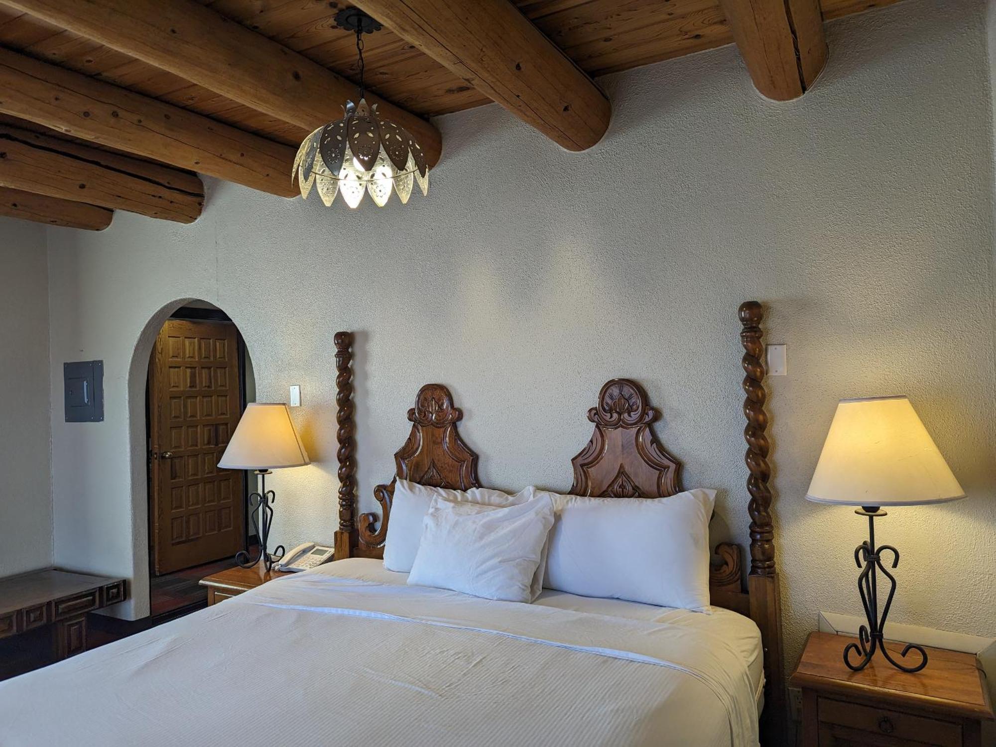 Sagebrush Inn&Suites Taos Exterior foto