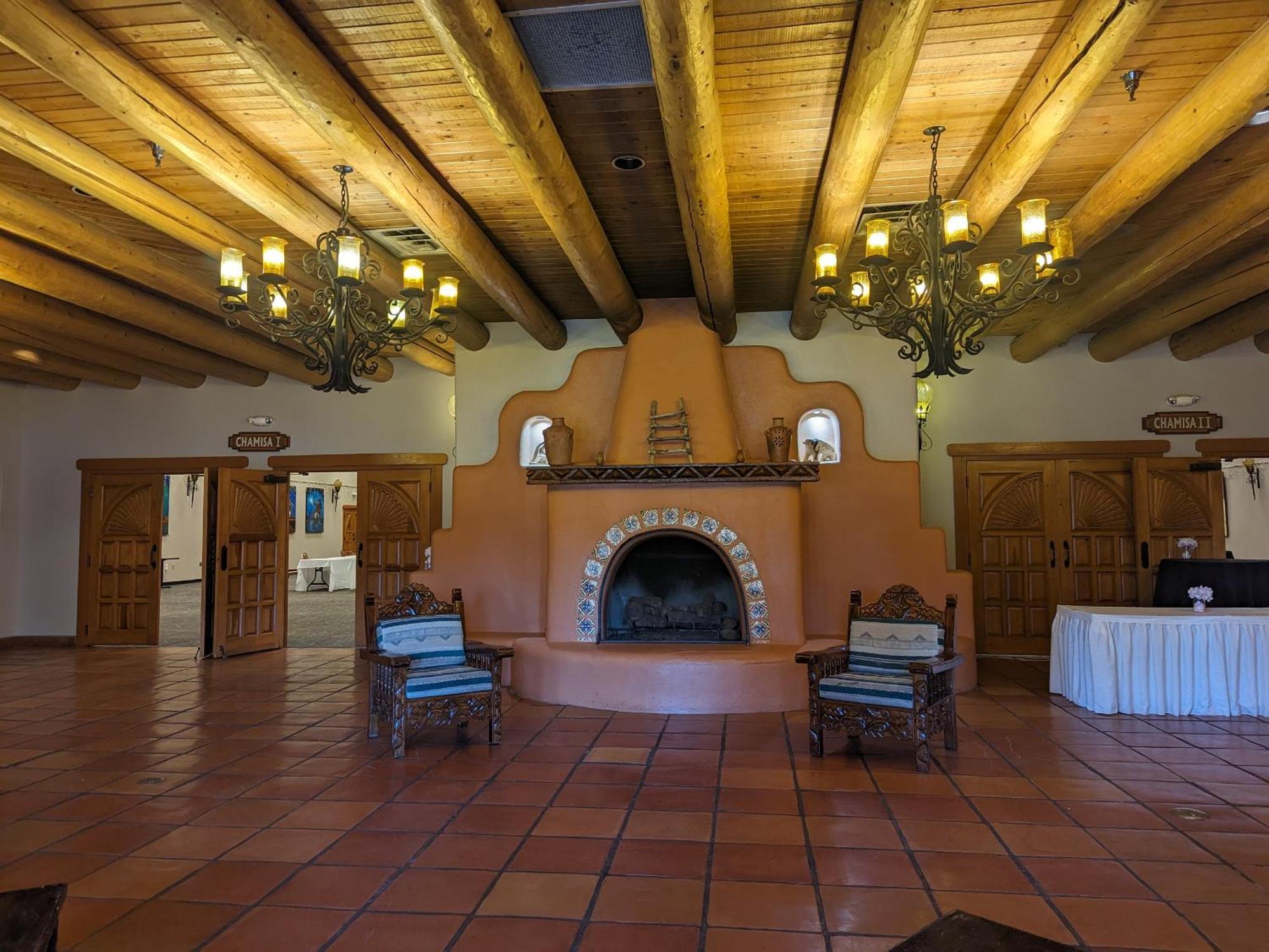 Sagebrush Inn&Suites Taos Exterior foto